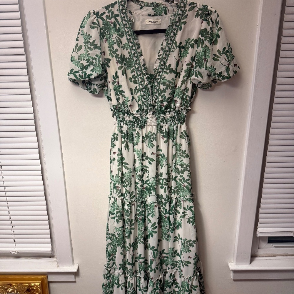 Max Studio Green and White Floral Maxi Dress Size Small